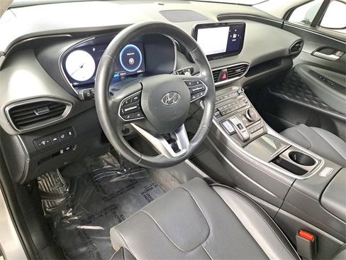Used 2022 Hyundai Santa Fe Limited image 18