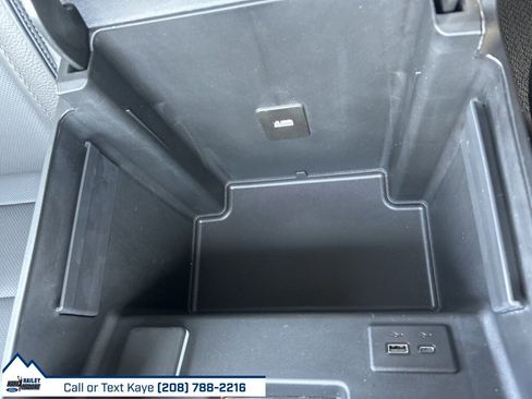 Used 2025 GMC Sierra 2500 Denali image 38