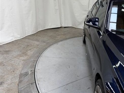 Used 2017 BMW 330e RWD image 12