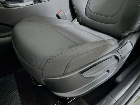 New 2026 Hyundai Tucson SE image 18