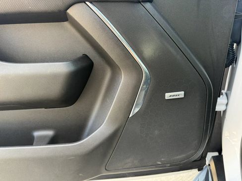 Used 2023 Chevrolet Suburban Premier AWD/4WD image 27