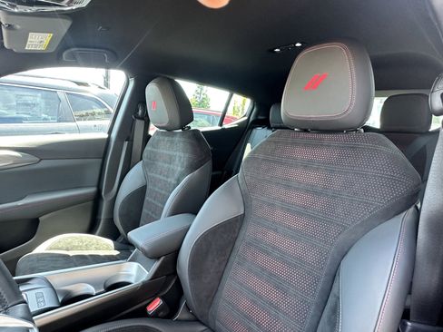 New 2023 Dodge Hornet GT w/ Track Pack image 11