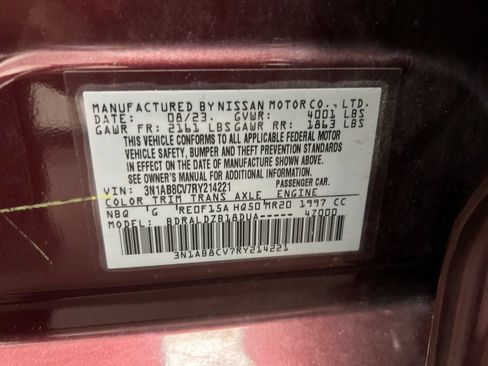 Used 2024 Nissan Sentra SV FWD image 33