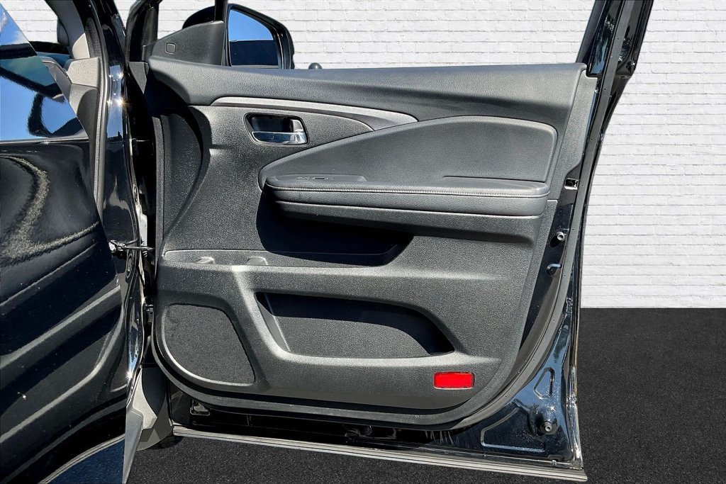 Used 2021 Honda Ridgeline RTL image 25