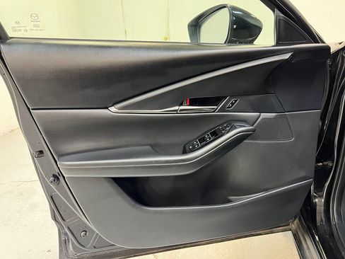 Used 2025 MAZDA CX-30 AWD 2.5 S w/ Preferred Package image 14
