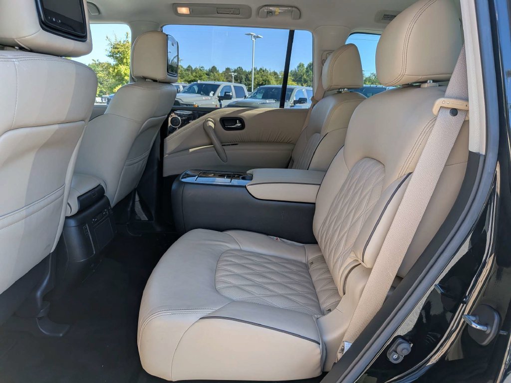 Used 2022 Nissan Armada Platinum w/ Captain's Chairs Package RWD image 14