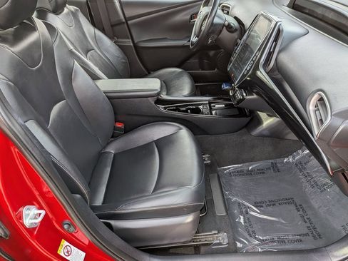 Used 2020 Toyota Prius Prime Limited FWD image 29