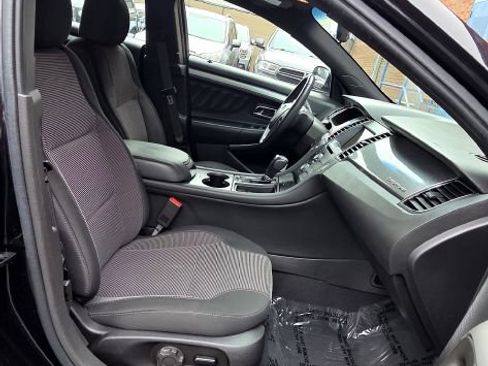 Used 2019 Ford Taurus SEL w/ Equipment Group 201A AWD/4WD image 10