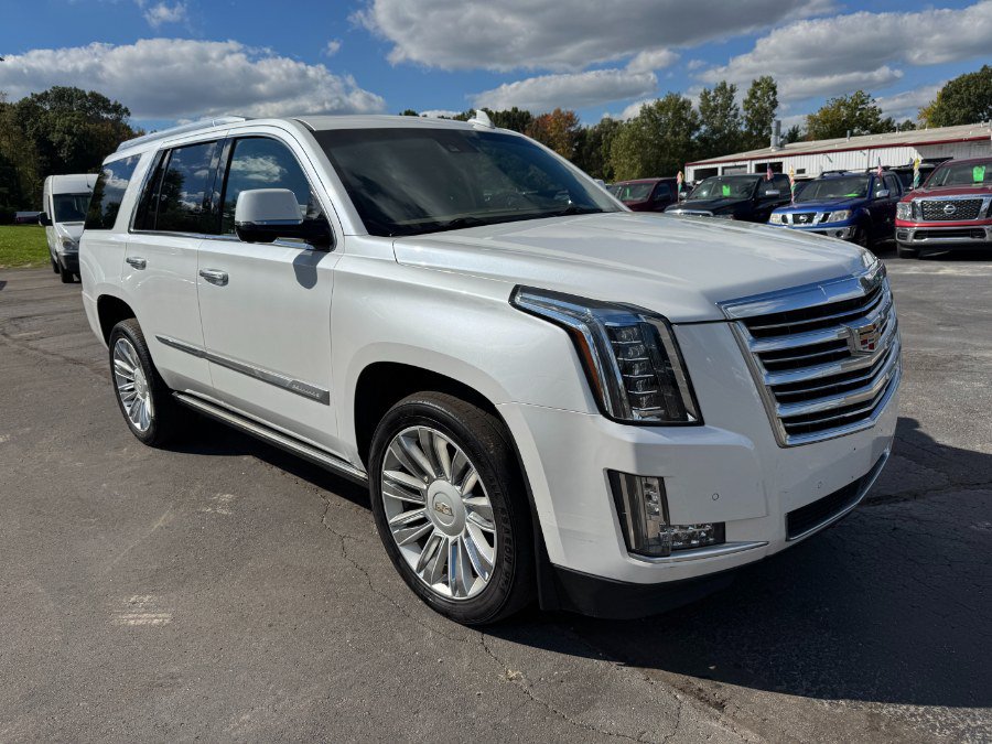 Used 2016 Cadillac Escalade Platinum AWD/4WD image 7