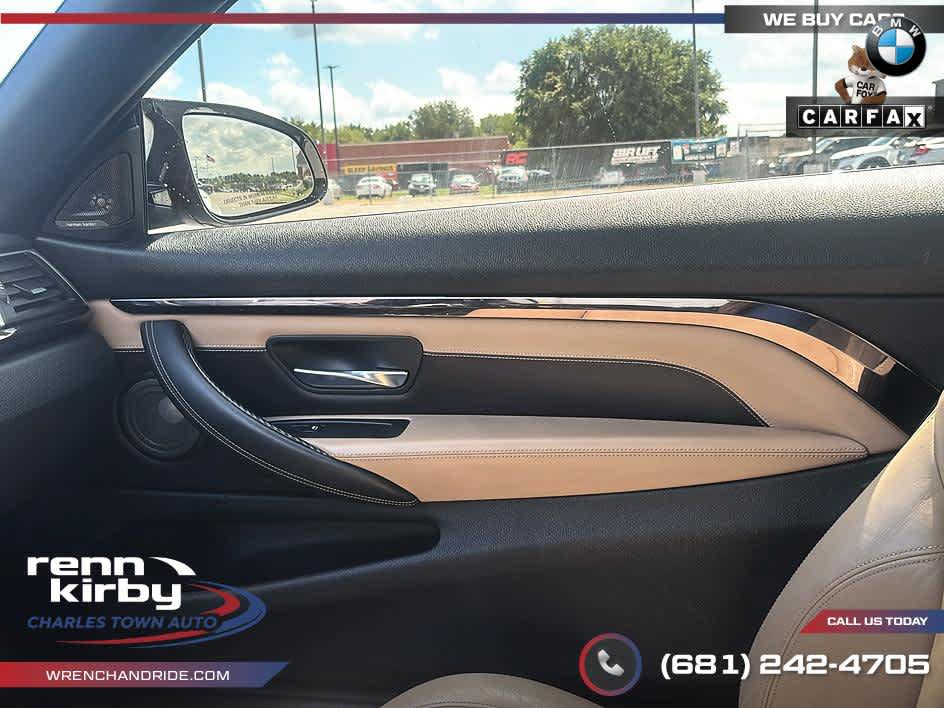 Used 2016 BMW M4 Convertible RWD image 24
