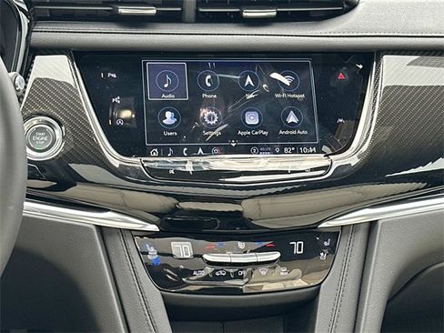 Used 2025 Cadillac XT6 Sport w/ Technology Package image 3