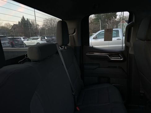 Used 2023 GMC Sierra 1500 Elevation image 10