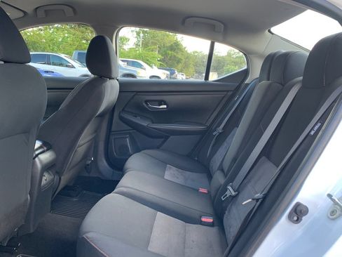 Used 2022 Nissan Sentra SR FWD image 23