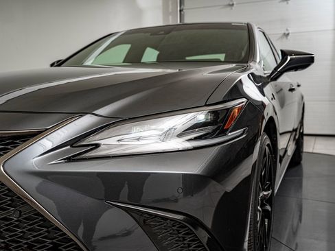 Certified 2024 Lexus ES 350 F Sport w/ Accessory Package (Z2) image 15