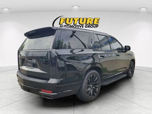 Used 2021 Cadillac Escalade Sport Platinum AWD/4WD image 3