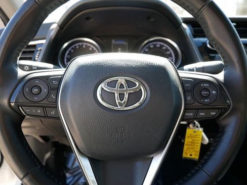 Used 2018 Toyota Camry SE w/ Protection Package (Q2) image 17