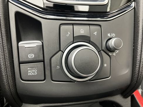 Certified 2025 MAZDA CX-5 AWD 2.5 S w/ Preferred Package image 17