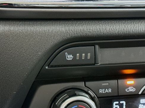 Used 2018 MAZDA CX-9 Touring w/ Touring Premium Package image 22