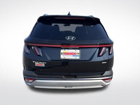 Certified 2025 Hyundai Tucson Limited image 4