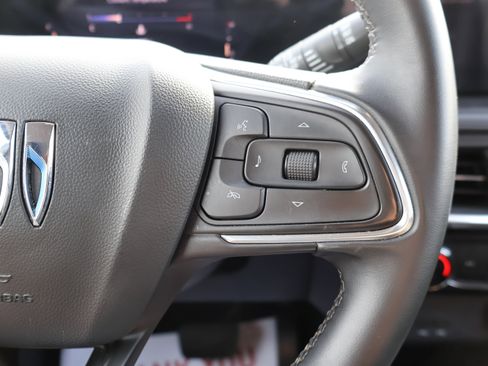 Used 2024 Buick Encore GX Sport Touring image 34