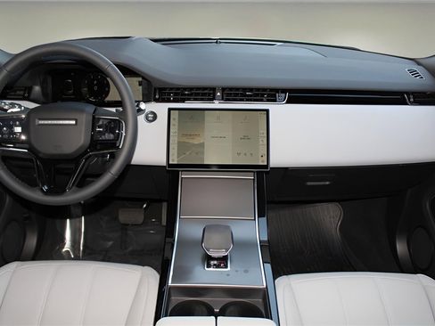 New 2026 Land Rover Range Rover Evoque S image 14