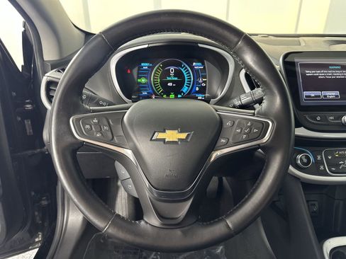 Used 2017 Chevrolet Volt LT image 18