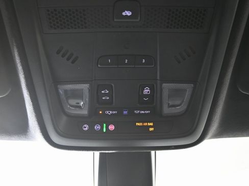 Used 2018 Cadillac XT5 Platinum w/ Driver Assist Package image 35