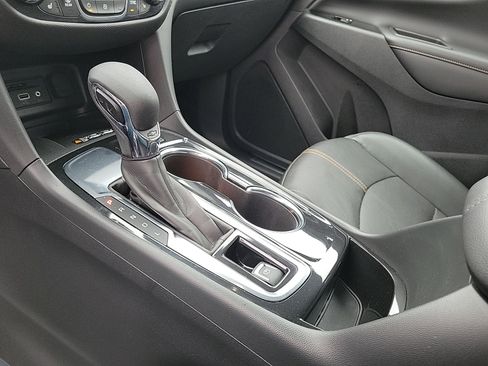 Used 2022 Chevrolet Equinox Premier w/ Redline Edition FWD image 25