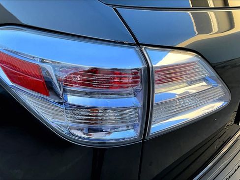 Used 2011 Lexus RX 450h AWD w/ Premium Pkg image 27