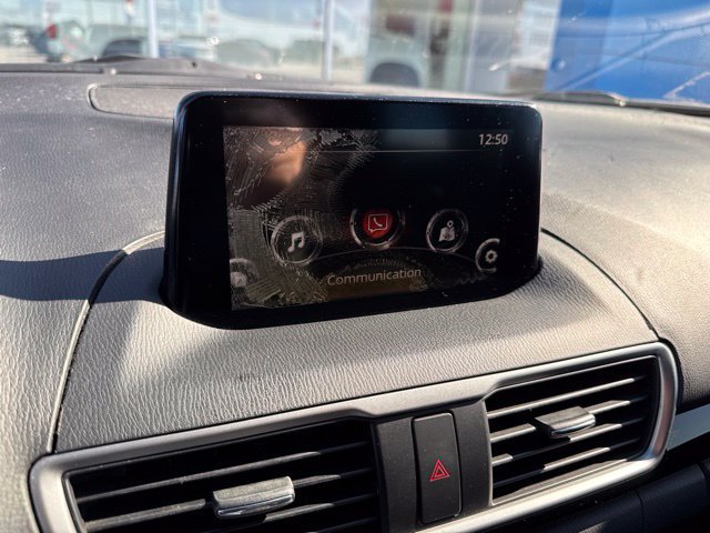 Used 2016 MAZDA MAZDA3 i Sport w/ Preferred Equipment Package FWD image 15