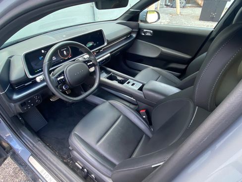 Used 2024 Hyundai Ioniq 6 Limited RWD image 9