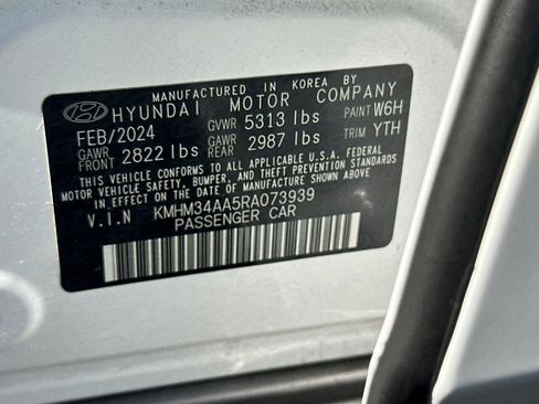 Used 2024 Hyundai Ioniq 6 SEL RWD image 28