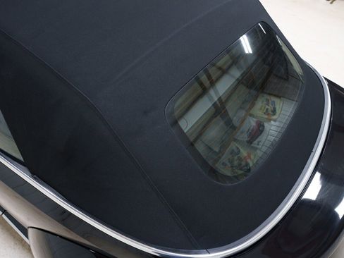 Used 2013 Volkswagen Beetle 2.5 image 16