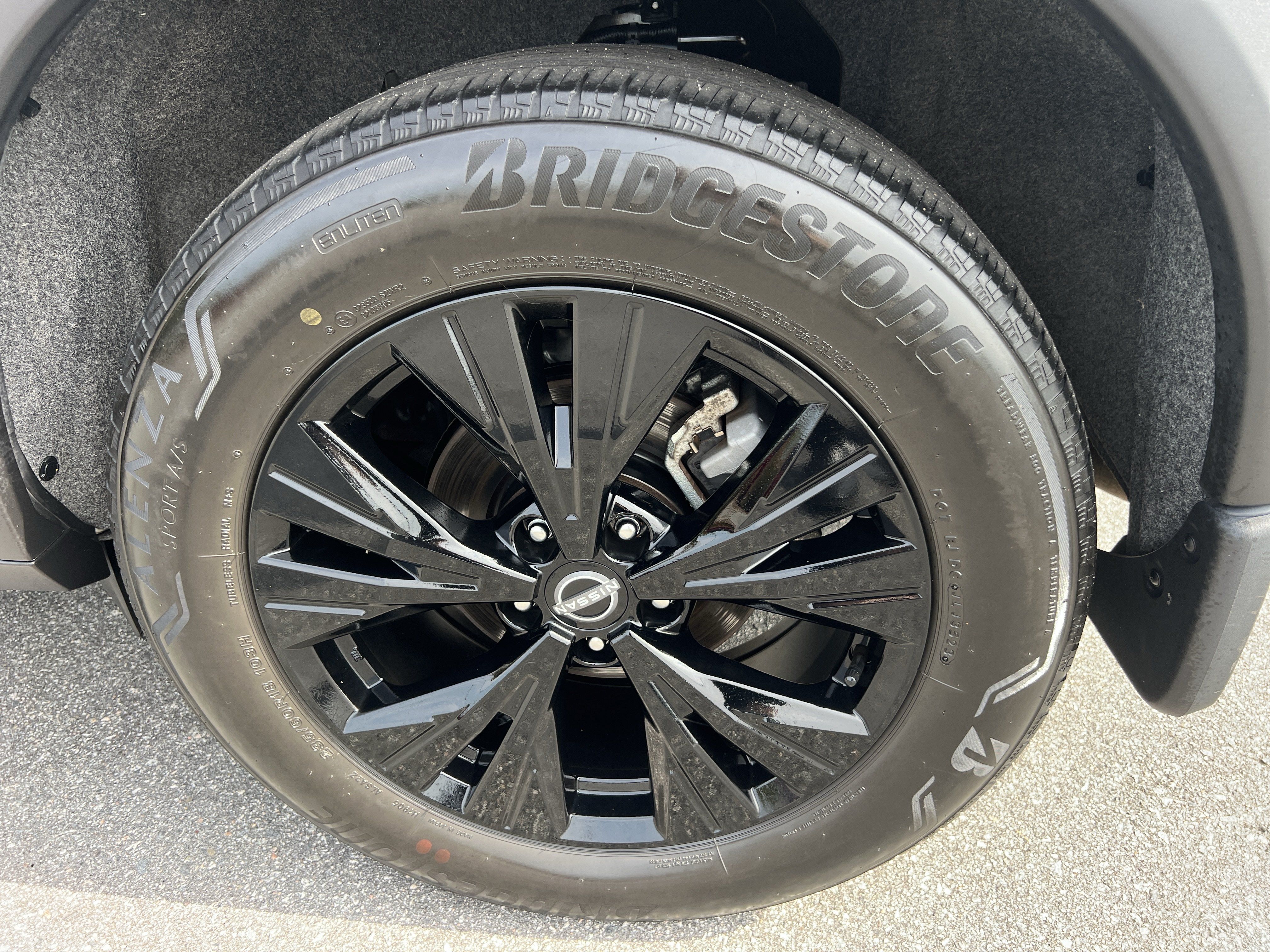 Certified 2023 Nissan Rogue SV w/ SV Premium B Package AWD/4WD image 10
