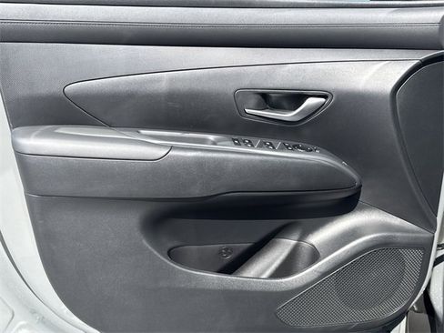 New 2025 Hyundai Santa Cruz SE image 10