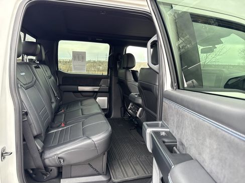 Certified 2025 Ford F350 Platinum image 24