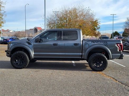 Used 2019 Ford F150 Raptor w/ Equipment Group 801A Mid image 6