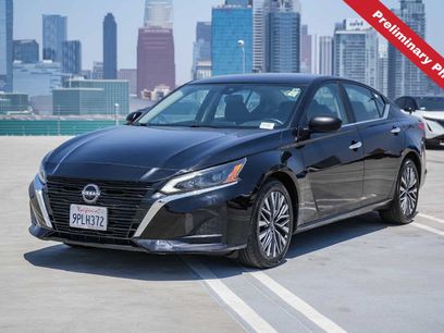 Used 2025 Nissan Altima 2.5 SV