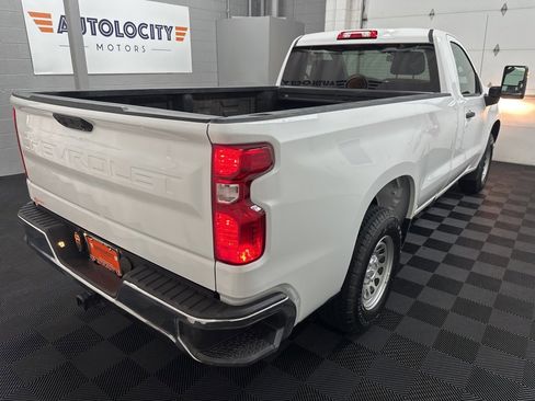 Used 2025 Chevrolet Silverado 1500 W/T w/ WT Value Package image 9