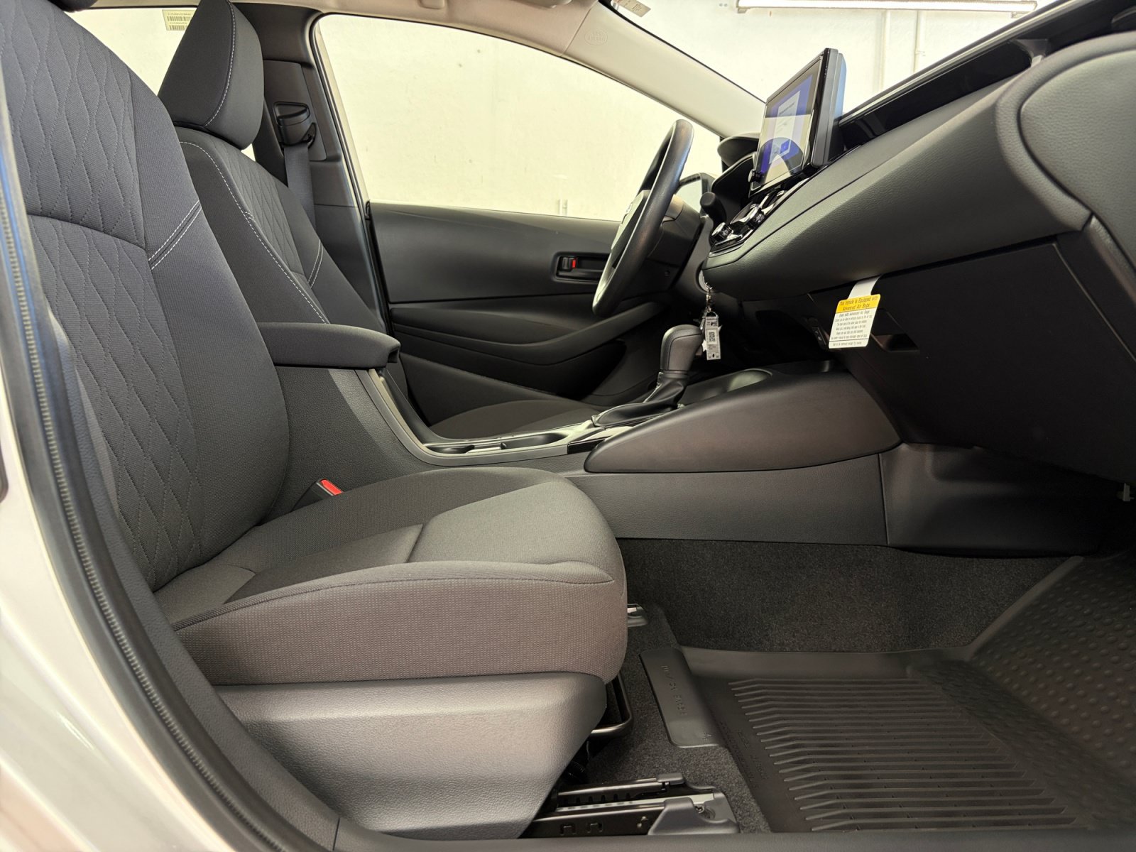 New 2027 Toyota Corolla LE FWD image 19