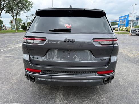 Used 2024 Jeep Grand Cherokee L Summit w/ Advanced Protech Group IV AWD/4WD image 6