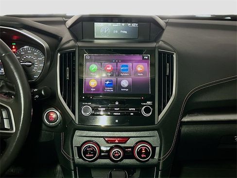 Used 2019 Subaru Crosstrek 2.0i Limited w/ Moonroof Package w/Navigation image 29