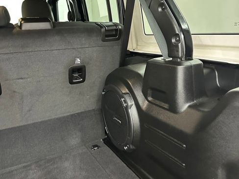 Used 2023 Jeep Wrangler Unlimited Rubicon 4xe w/ Cold Weather Group AWD/4WD image 34