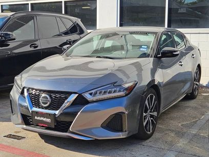 Used 2022 Nissan Maxima SV w/ Floor Mat Group