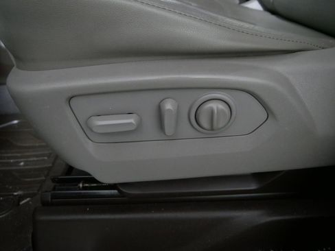 Used 2019 GMC Sierra 1500 SLT w/ SLT Premium Plus Package image 19