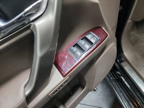 Used 2019 Lexus GX 460 image 14