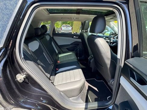Certified 2023 Volkswagen Taos SEL AWD/4WD image 22