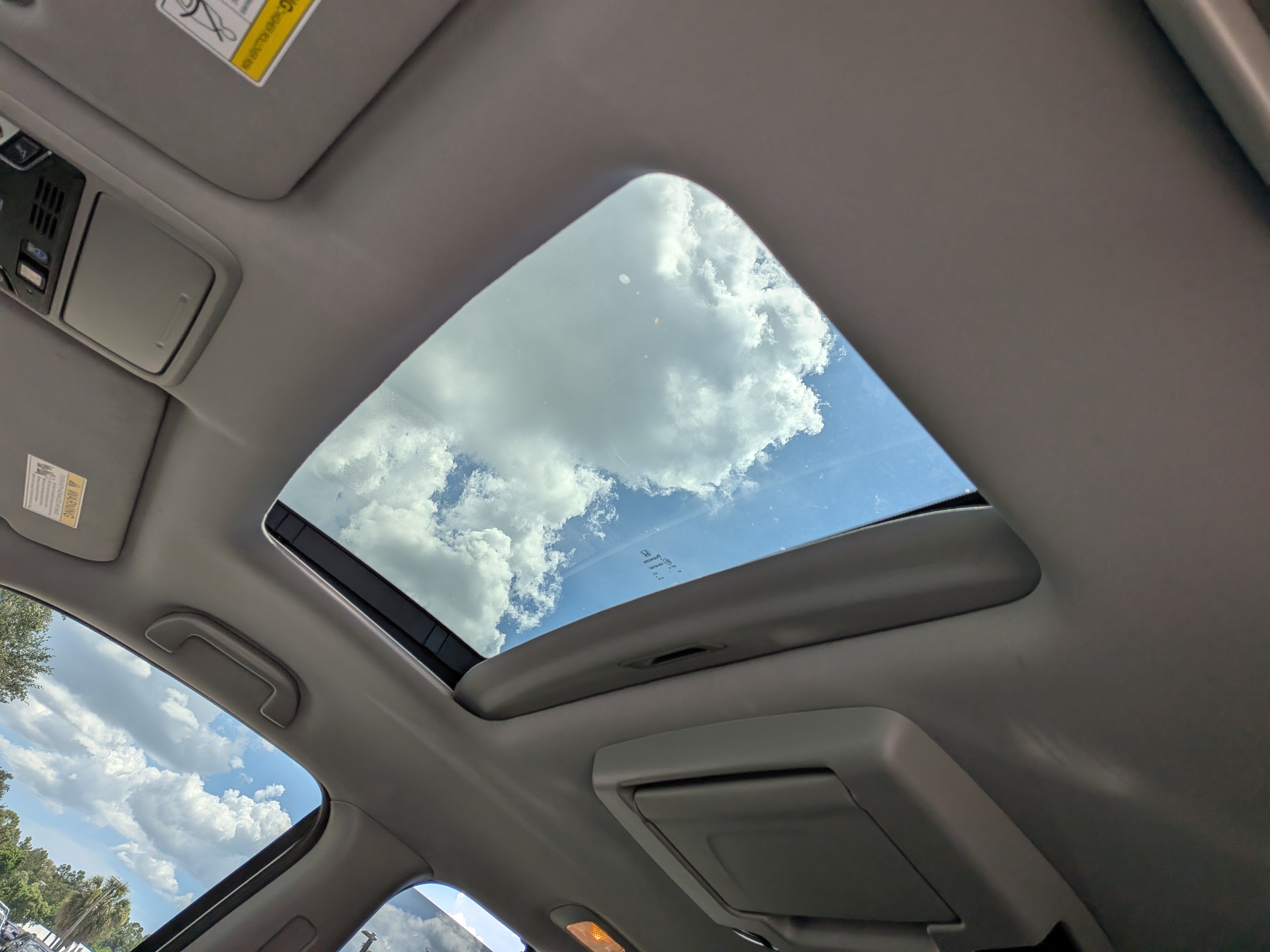 Used 2022 Honda Pilot Elite image 23
