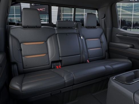 New 2026 GMC Sierra 1500 AT4 w/ AT4 Premium Package AWD/4WD image 17