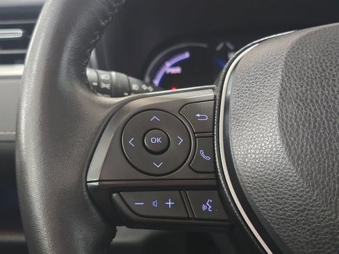 Used 2020 Toyota RAV4 Limited AWD/4WD image 18